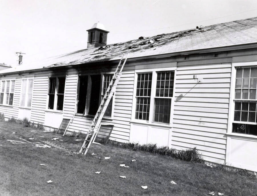 Navy Building, University of Idaho. After the fire. [833b