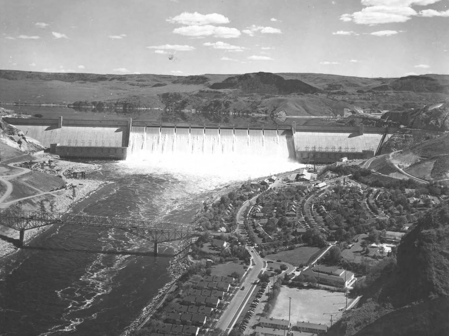 Employee housing 1950 [01] (Employee housing) Columbia River Basin