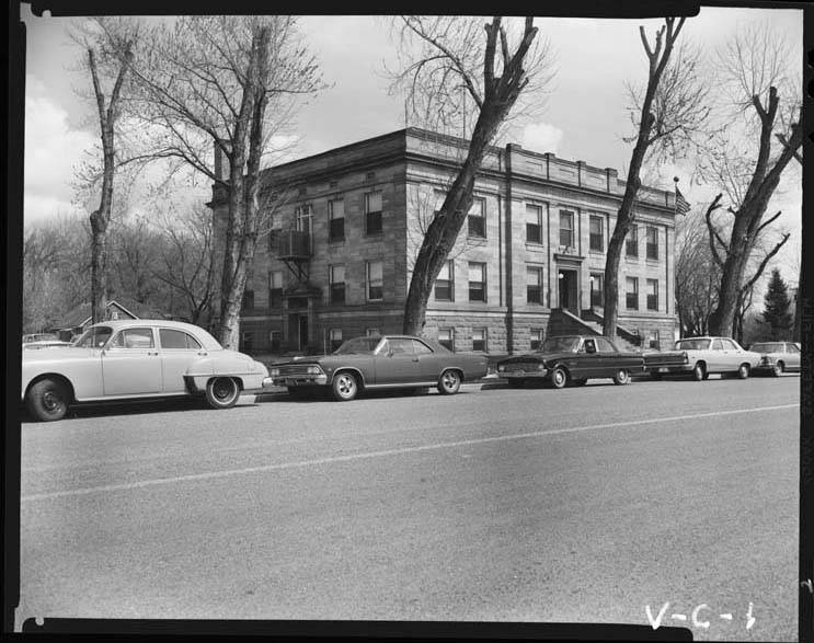 County Courthouse Elmore, 1967 Kyle Laughlin Photograph Collection