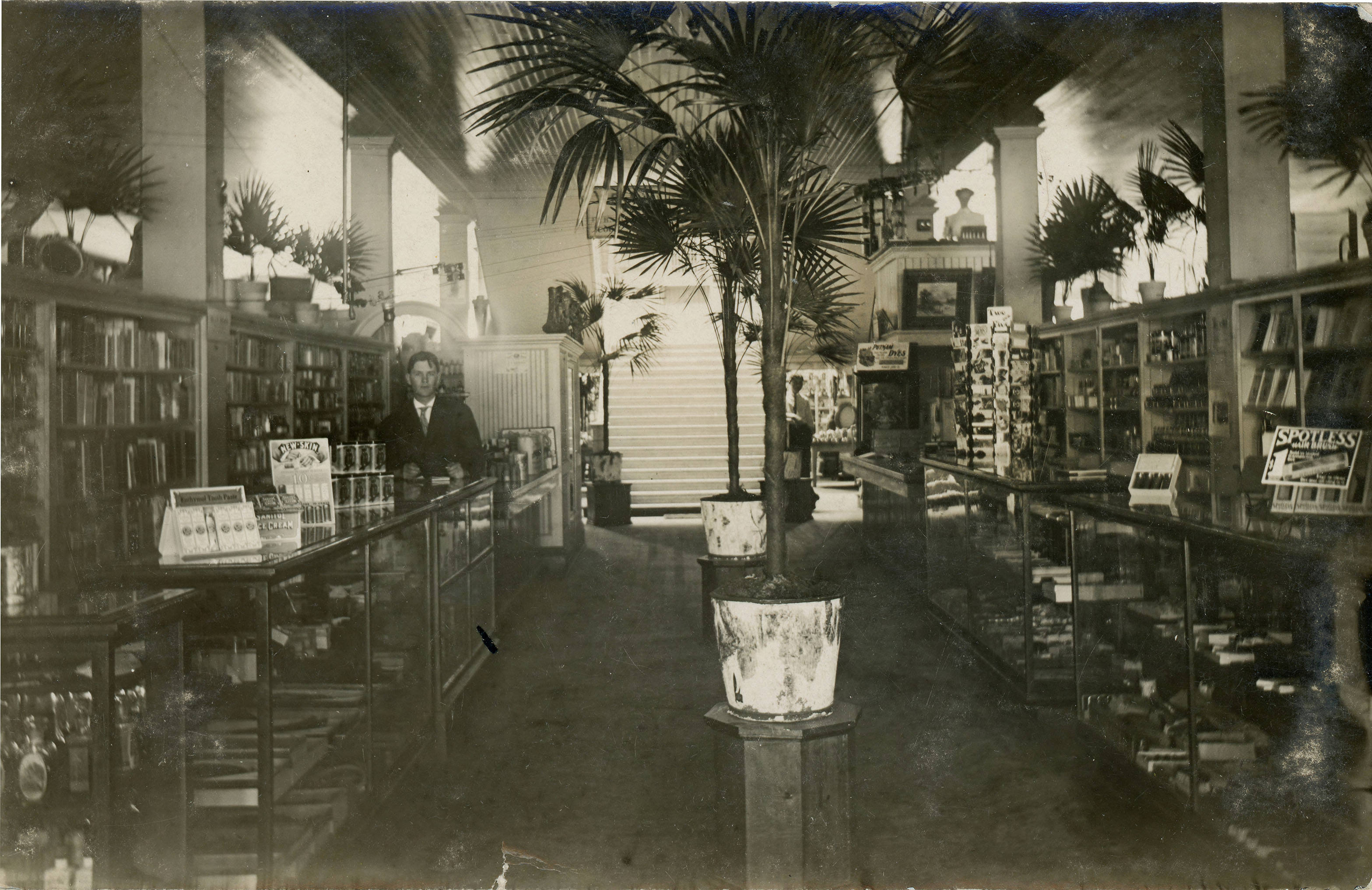 Drug Store in Potlatch Potlatch Historical Society Collection