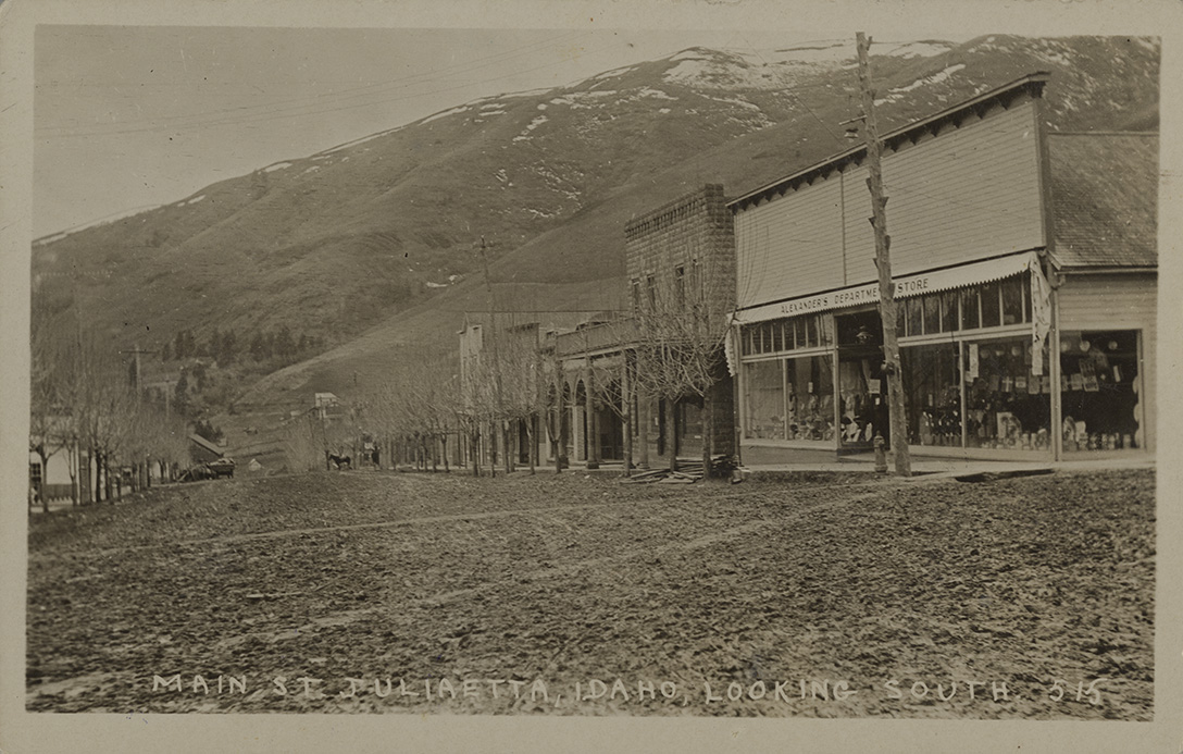 Main St. Juliaetta, Idaho, looking south. 515. Northwest Historical