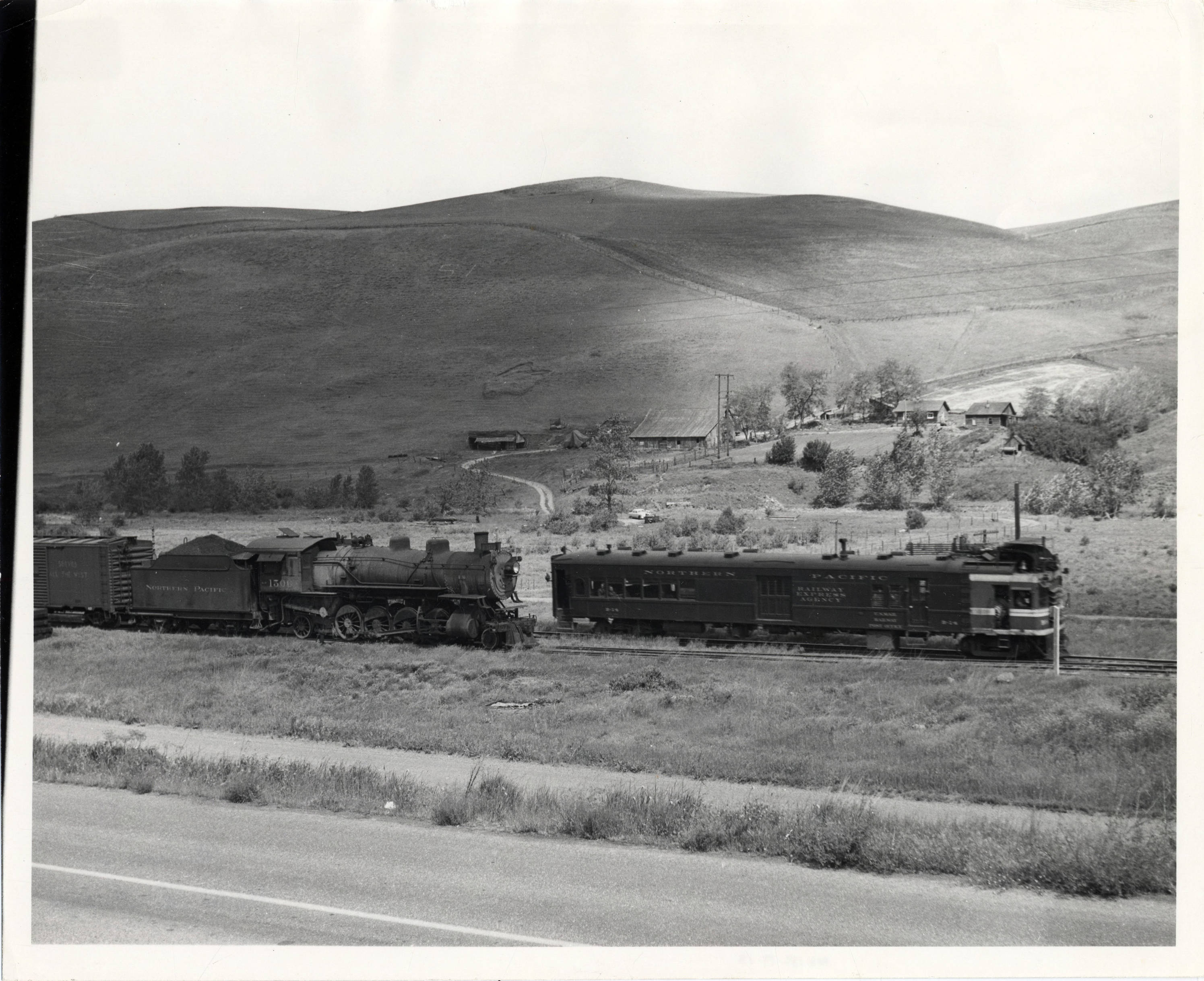 Train Runs Across Lapwai Creek Valley Hal Riegger Papers, 19811986