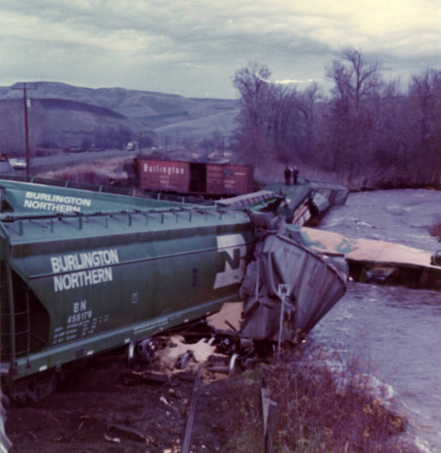 Large Train Crash Stops Railroad Movement [1] Hal Riegger Papers