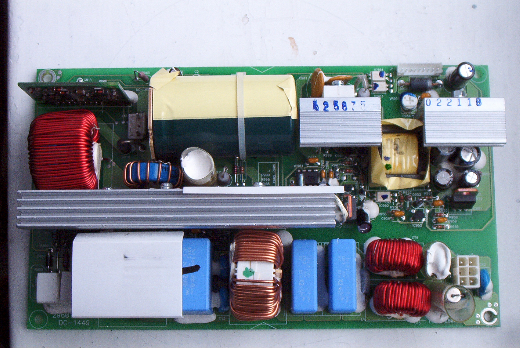 Delta Electronics, INC model DPS680CB działanie