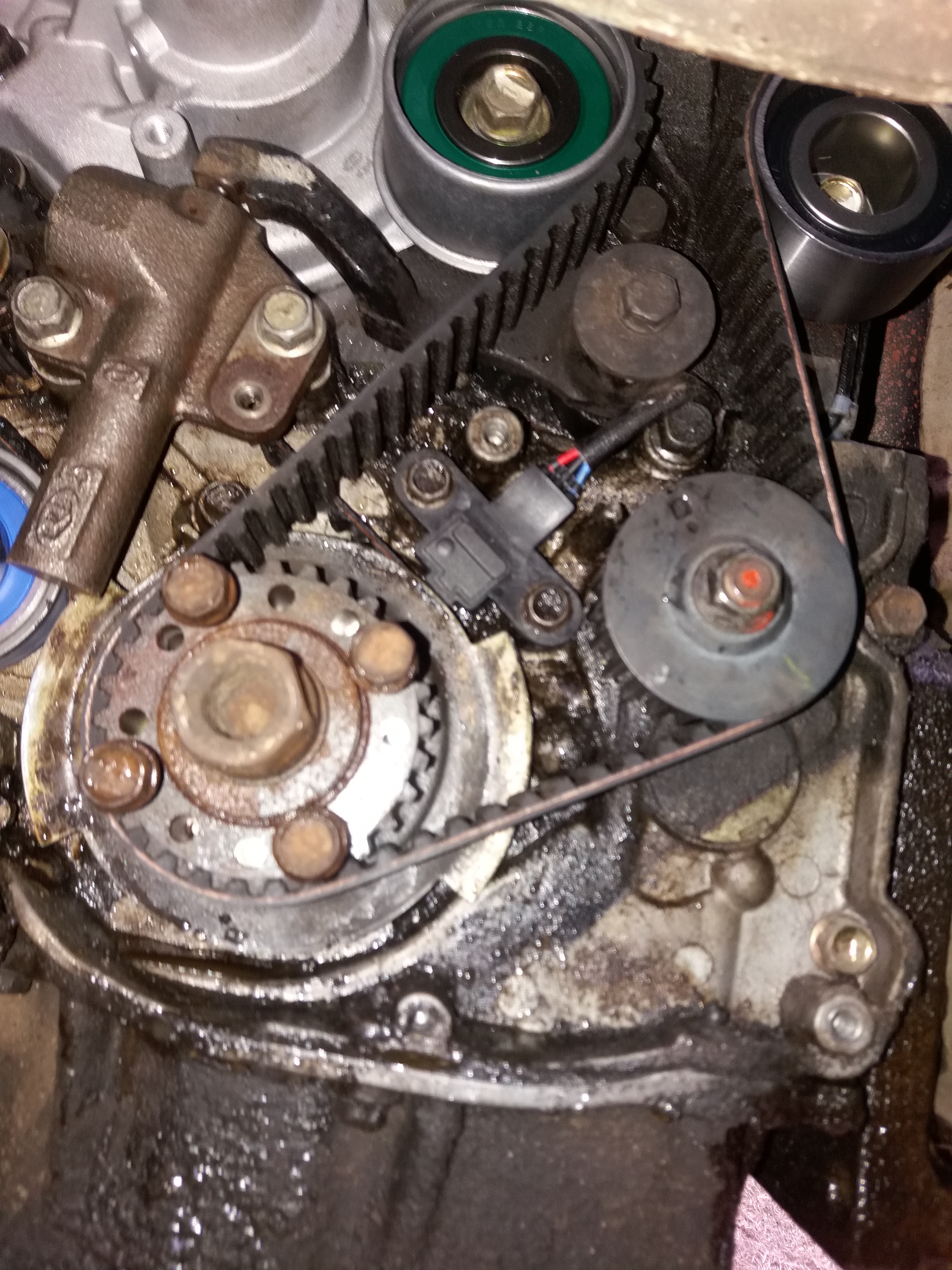 Hyundai Santa Fe 2.4 nie odpala Bład czujnika wału.