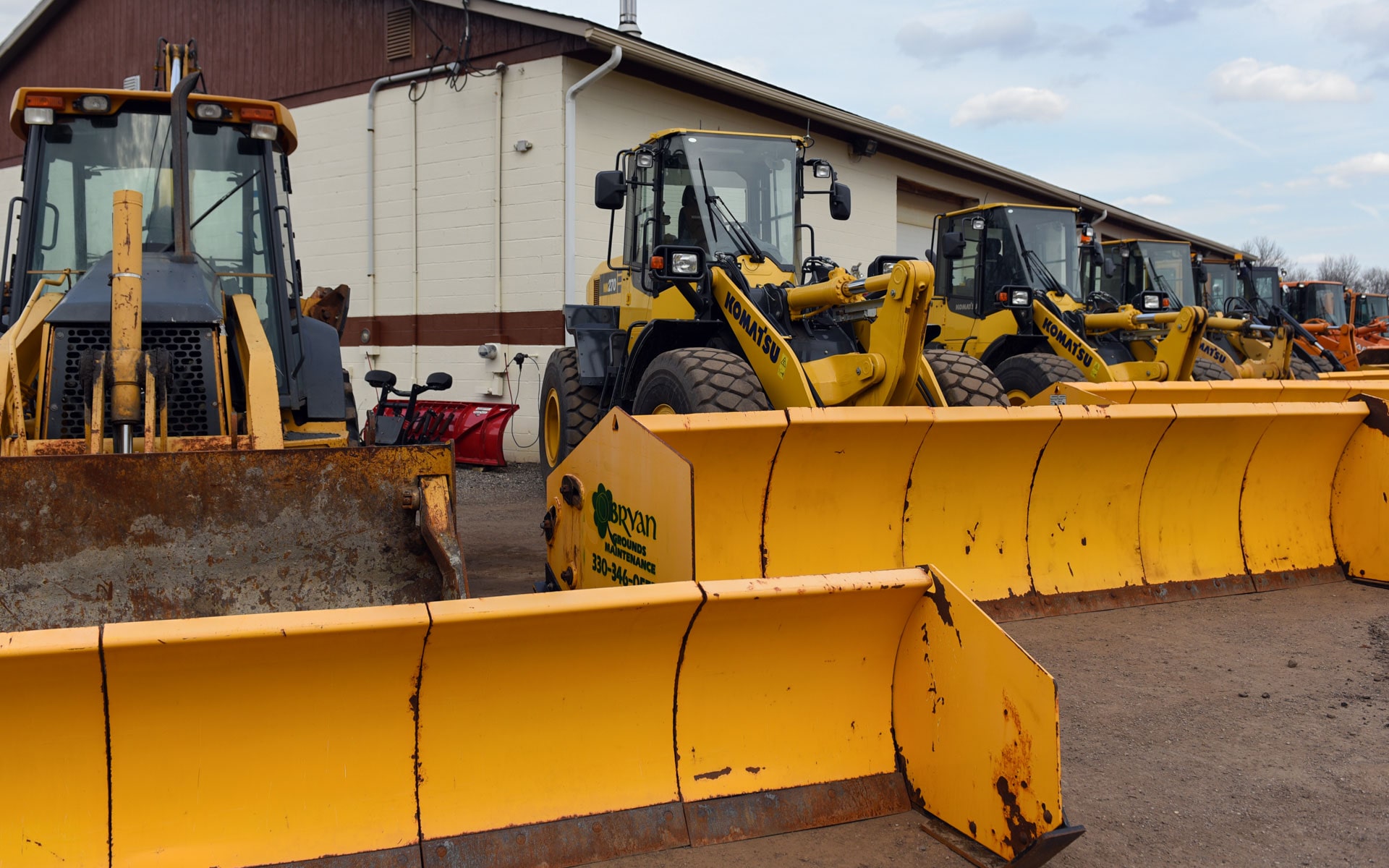 Home O'Bryan's Ground Maintenance