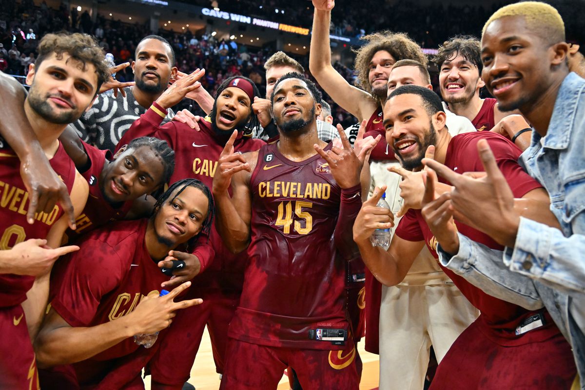 Cavs hover in top 5 in Eastern Conference playoff race The Observer