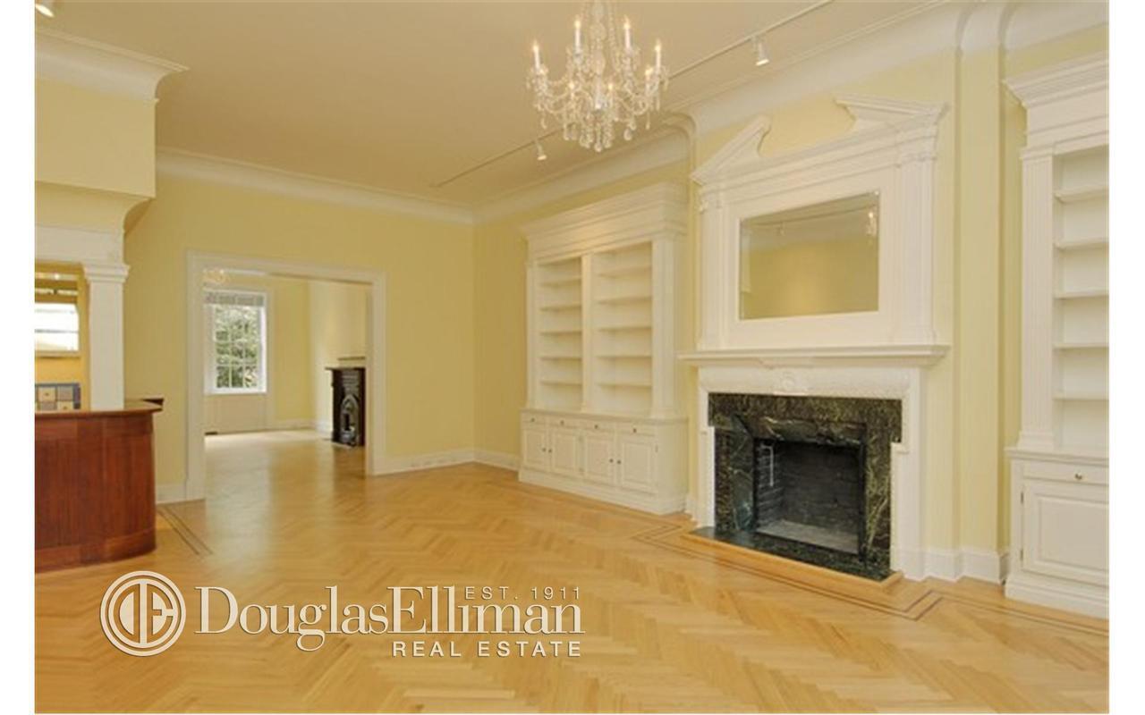 Montgomery Clift’s Pedigreed Upper East Side Townhouse Could Be Yours