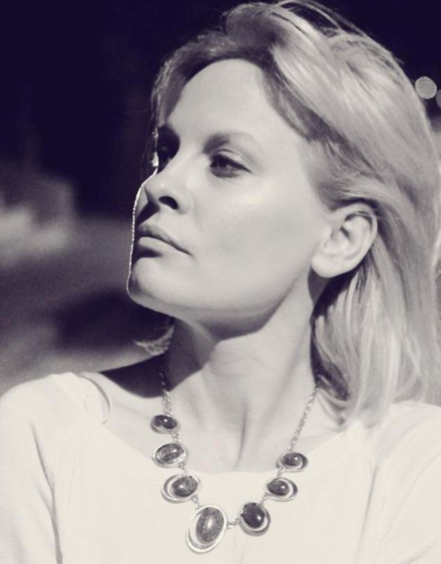 Enkeleda Ristani Monologu i një martese të zakontë ObserverKult