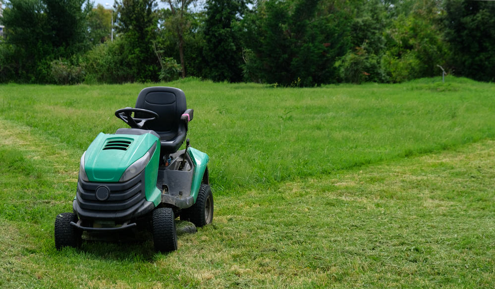 Are Zero Turn Mowers Good On Hilly Terrain? Obsessed Lawn