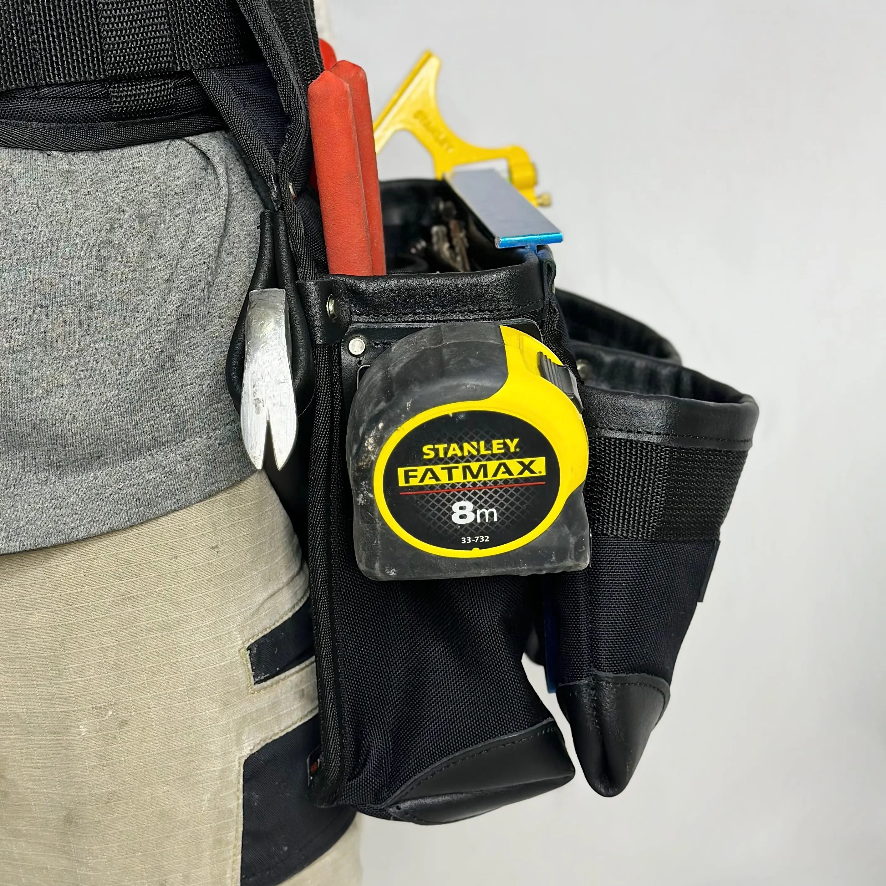 Framing Pouch (Nondominant)