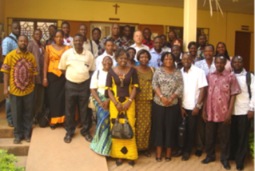 Les cadres de l’OCADES examinent les  concepts et techniques de développement