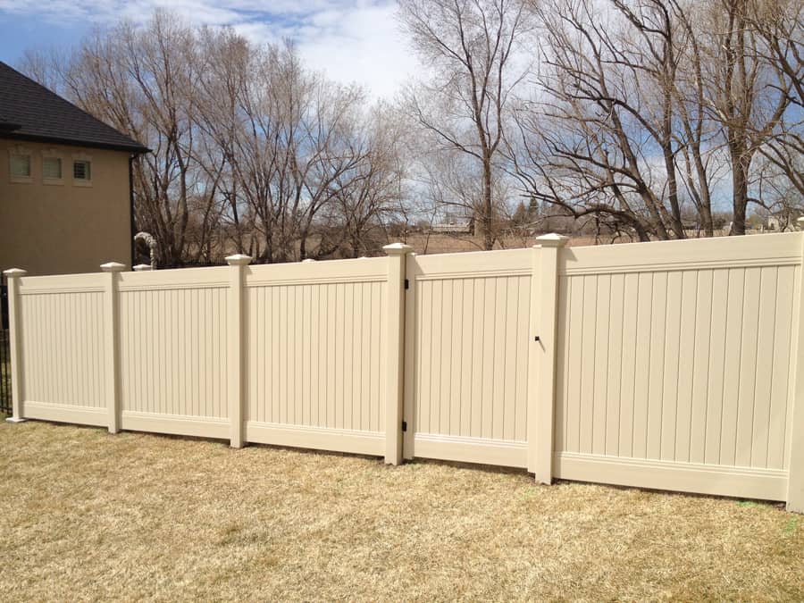 Wholesale Vinyl Fencing Residential & Commercial Fencing Contractors