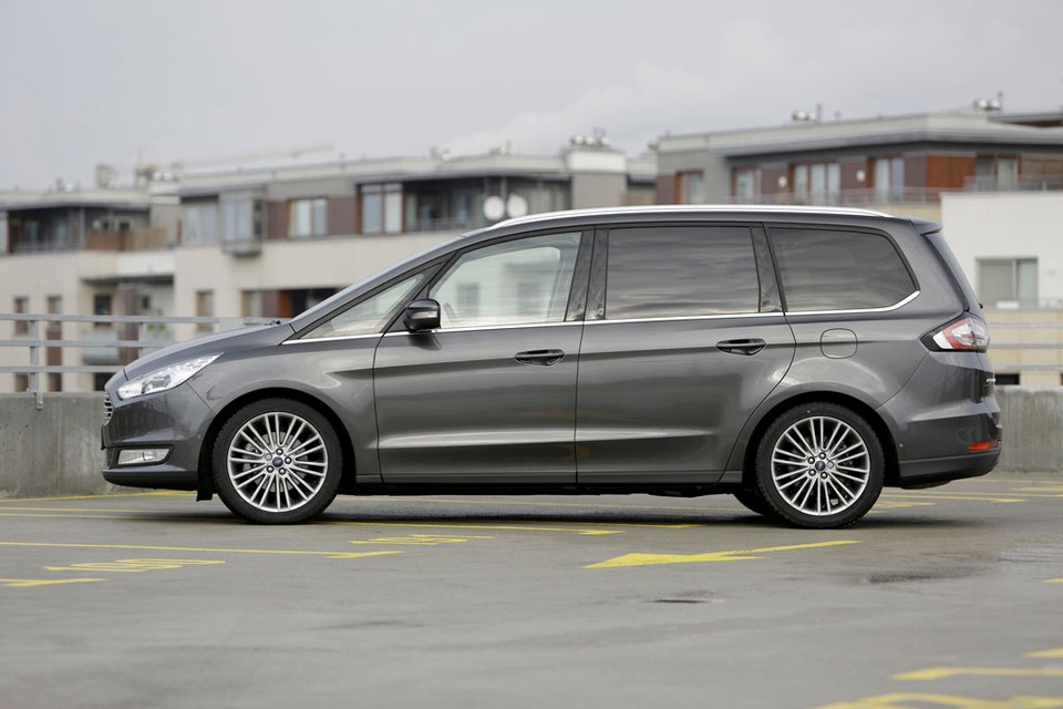Test Forda Galaxy 2.0 TDCi obszerny i z napędem 4x4!