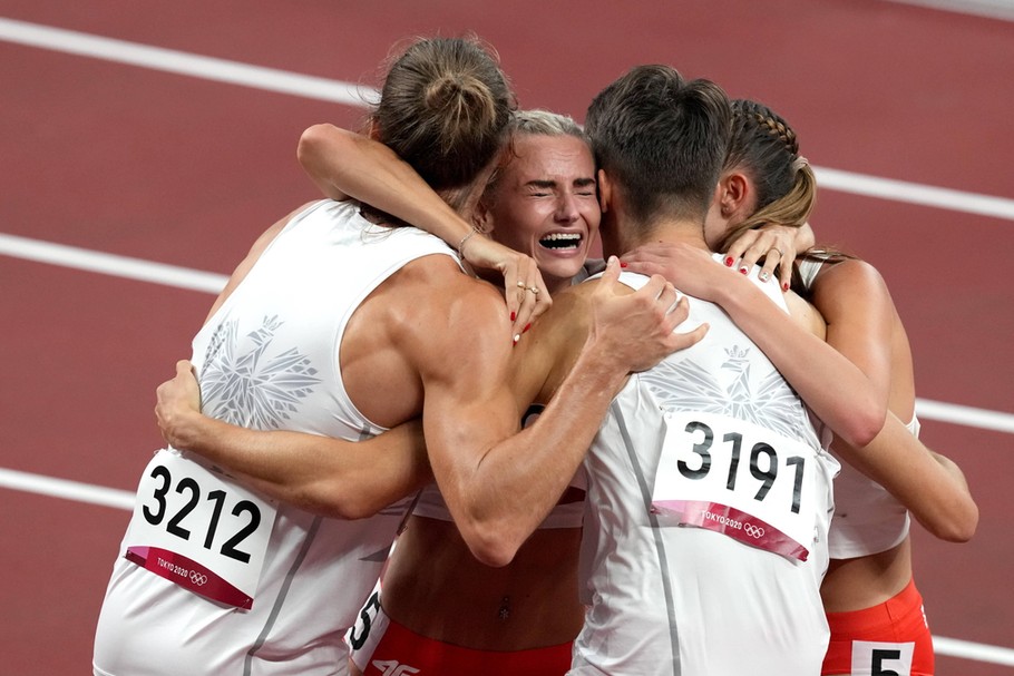 Jun 22, 2021 · polska po nierównym meczu pokonała bez straty seta iran i zapewniła sobie grę w półfinale siatkarskiej ligi narodów 2021. Dkcyvob9gnmvtm