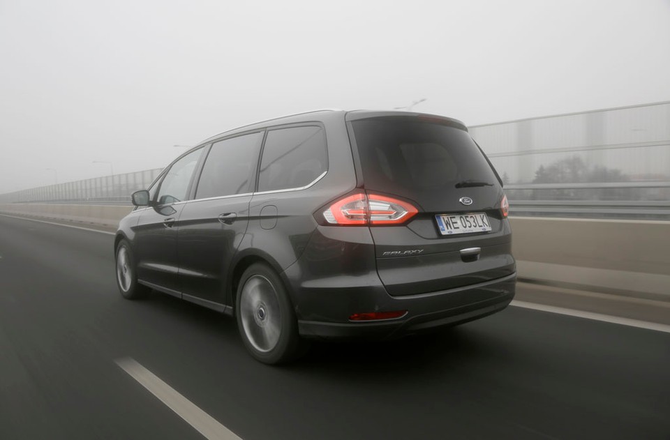 Test Forda Galaxy 2.0 TDCi obszerny i z napędem 4x4!
