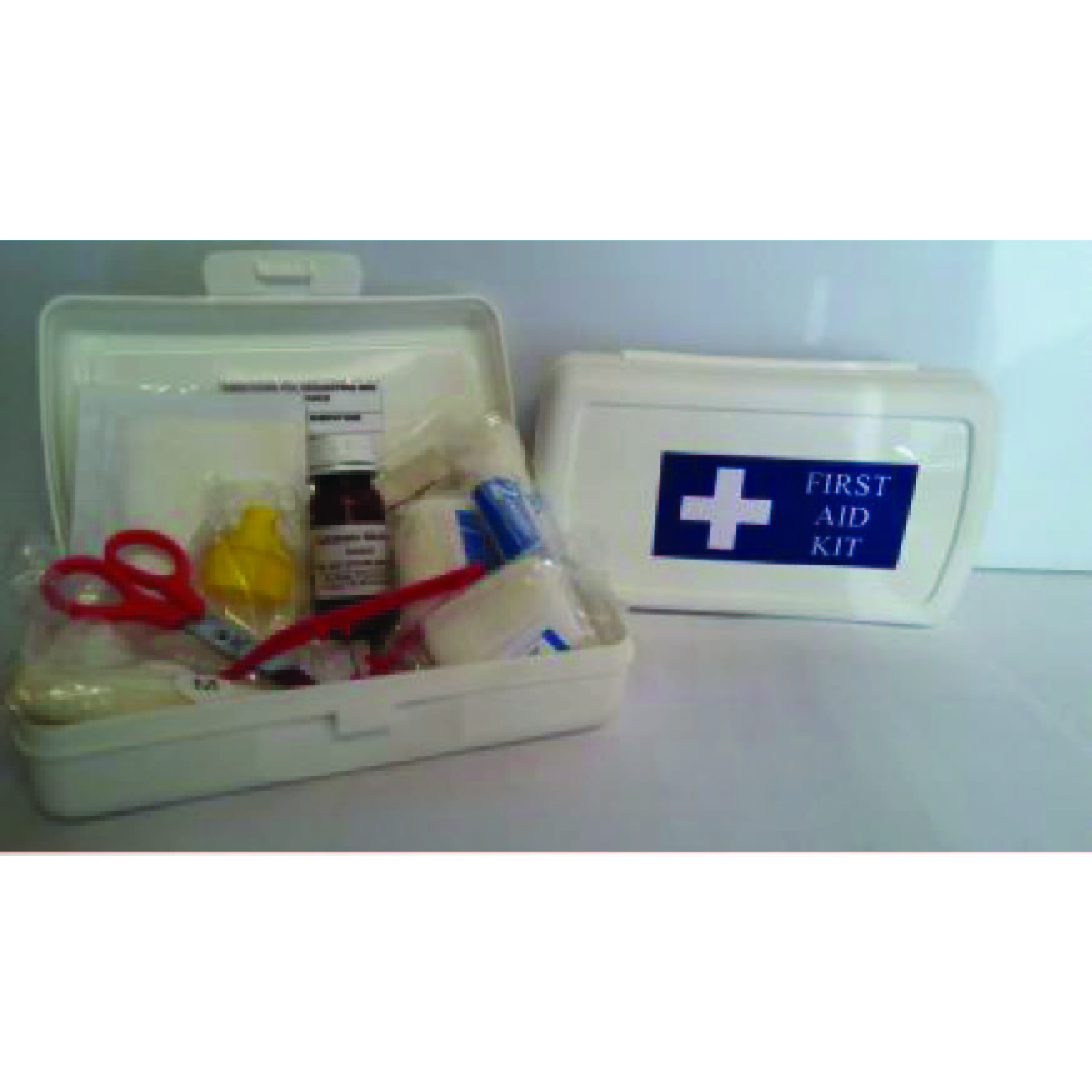 First Aid Kit ( 4 Man Kit ) Ocean Marine Boating