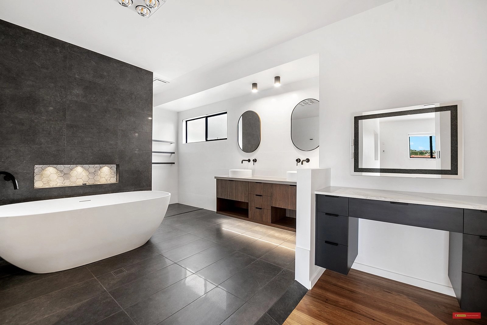 Custom Home Bathroom Tiling Trends Oceanview Constructions