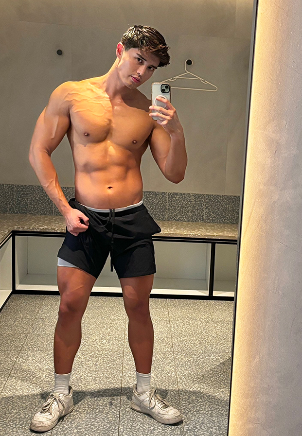 Eli เปิดวาร์ปเน็ตไอดอลสายโชว์ หล่อแน่นกล้ามฟู เร้าใจเสน่ห์ครบครัน