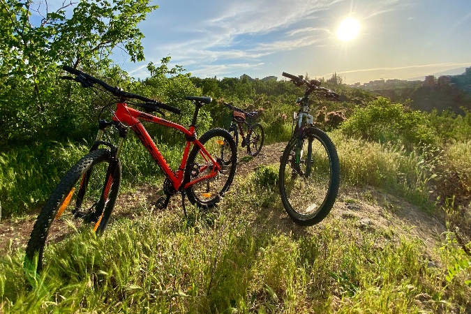 How Does an Electric Bike Work? OCLU Blog
