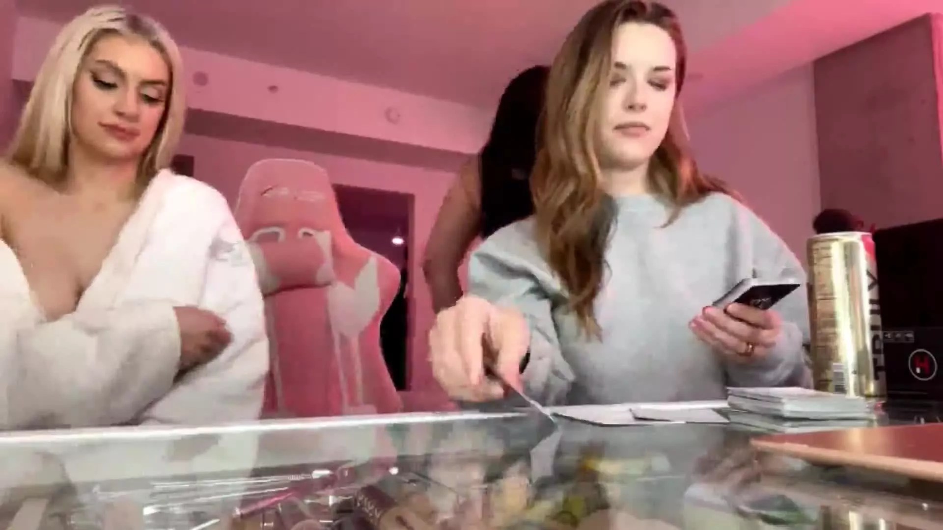 Lauren Summer Livestream Topless. Откровенные видео и фото , слитые из