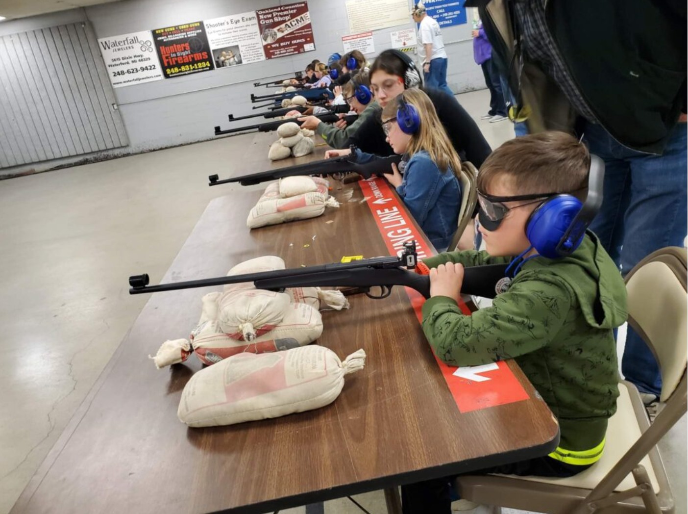 Jr. Rifle Club Oakland County Sportsmens Club