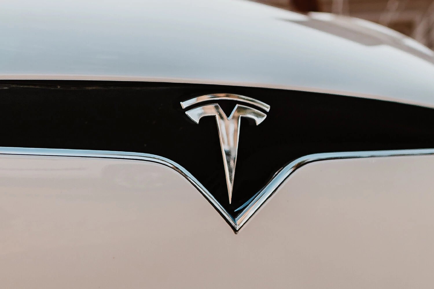 Rent Tesla Model X in Dubai Electric Octane Luxury Car Rental Dubai