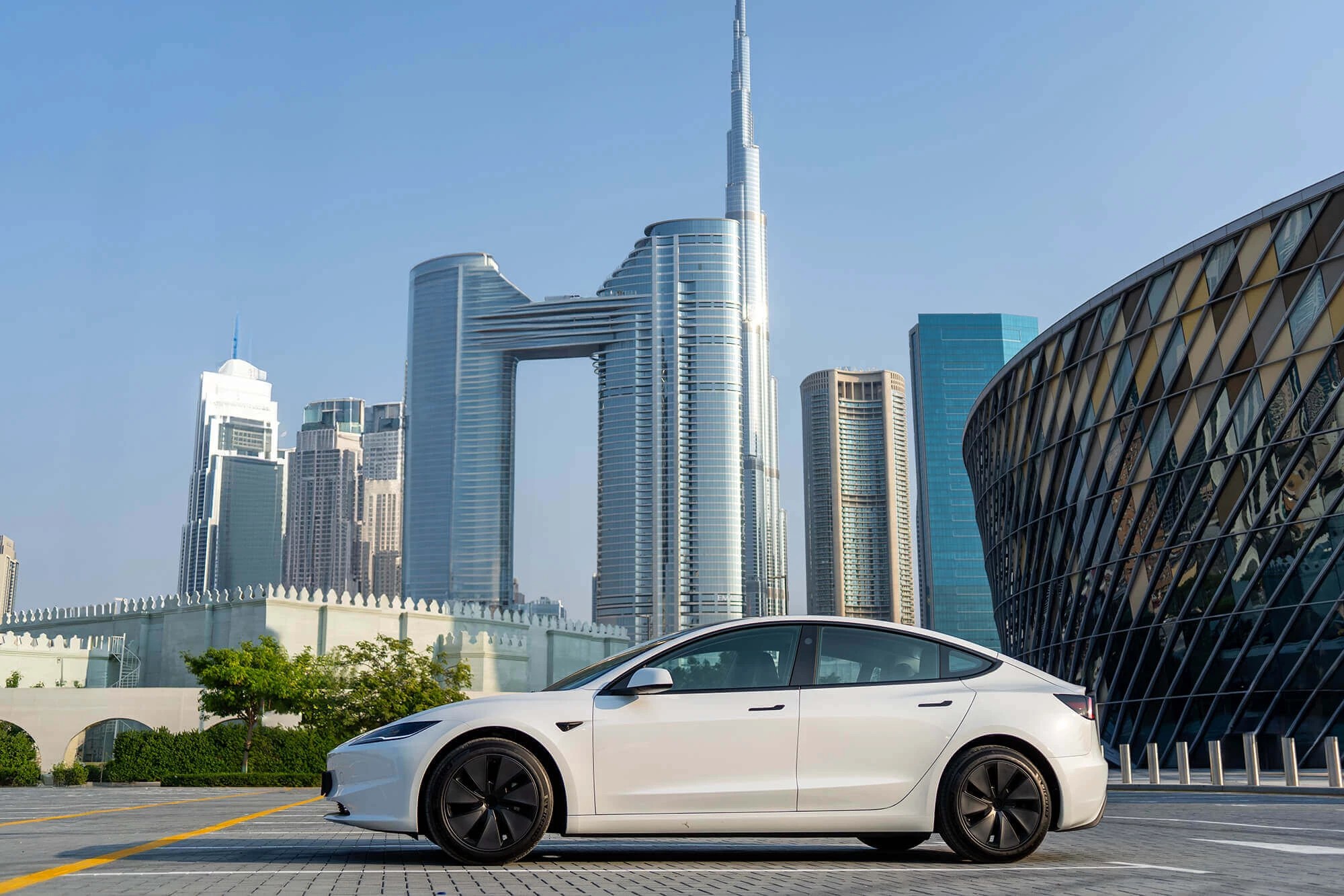 Rent Tesla Model 3 White in Dubai Electric Octane Luxury Car Rental
