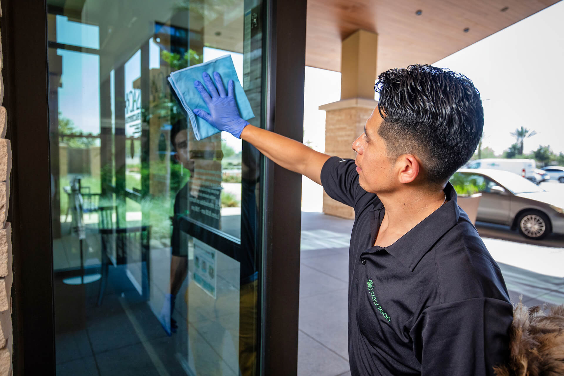 Outdoor Maintenance OctoClean