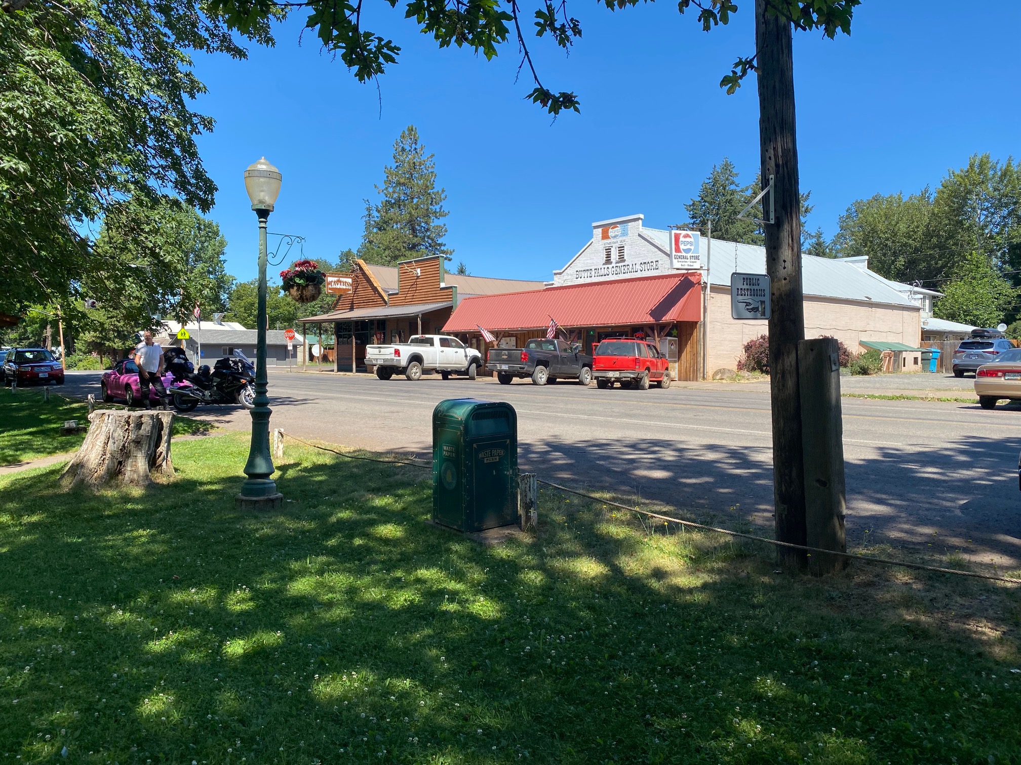 Ralph Bunyan Statue, Butte Falls, OR Oregon Oddities