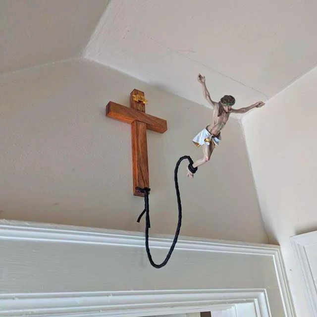 This Bungee Jumping Jesus Is Perfect For a Religious Person With a