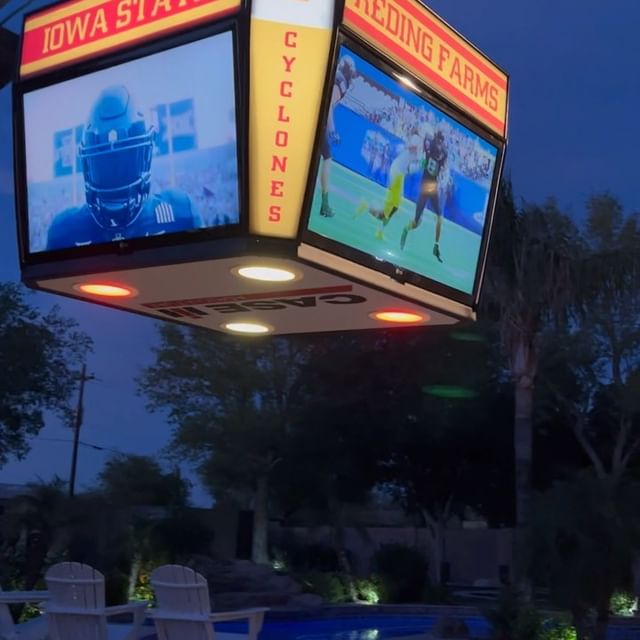 This Mini Jumbotron Is a 4 Sided TV You Can Mount In Your Man Cave For