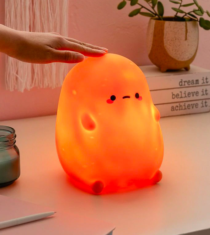 This Potato Lamp Is The Ultimate NightLight For Couch Potatoes