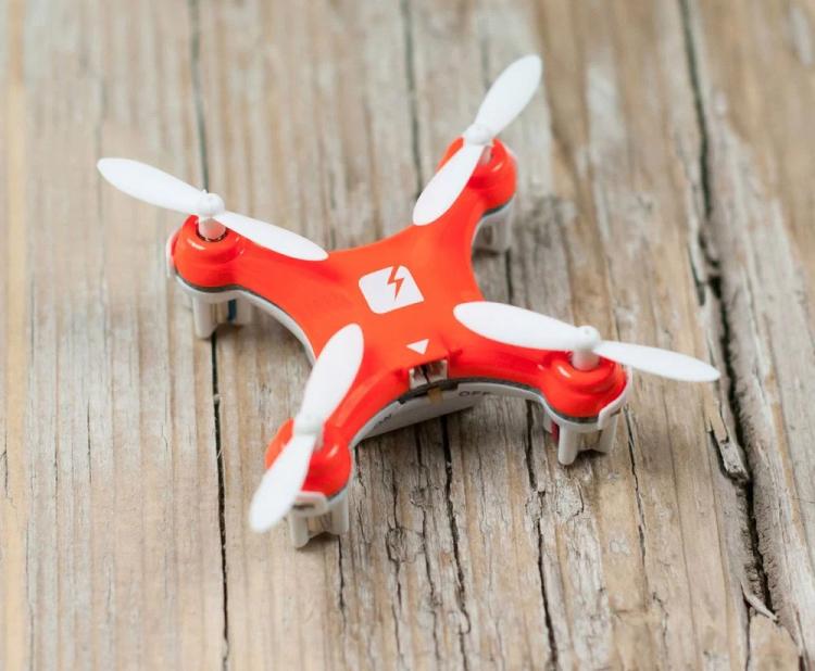 The Skeye Mini Drone Is A Tiny Drone With an HD Camera Inside Of It