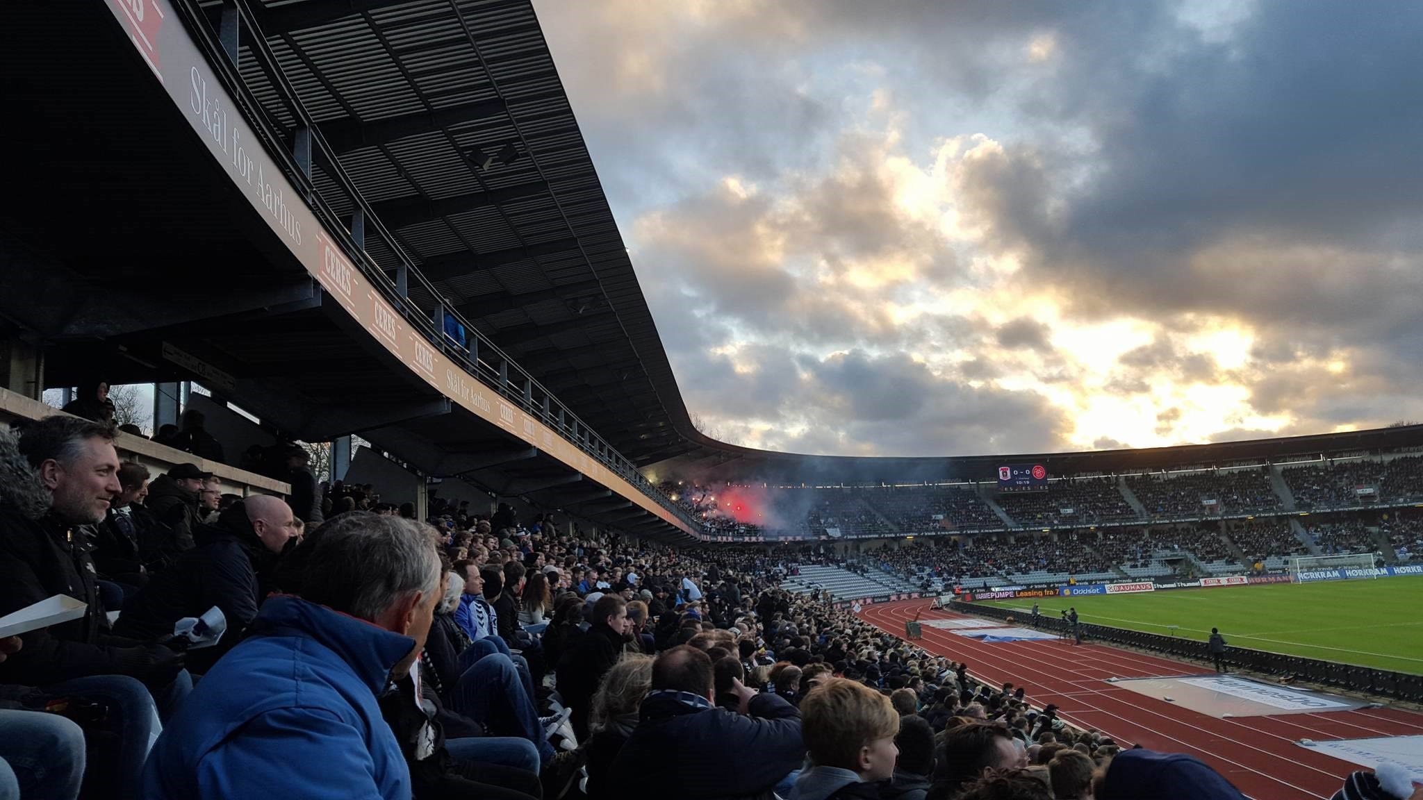 Vi støtter nyt stadion i Aarhus med 1500 kr. Støt NyCeresPark