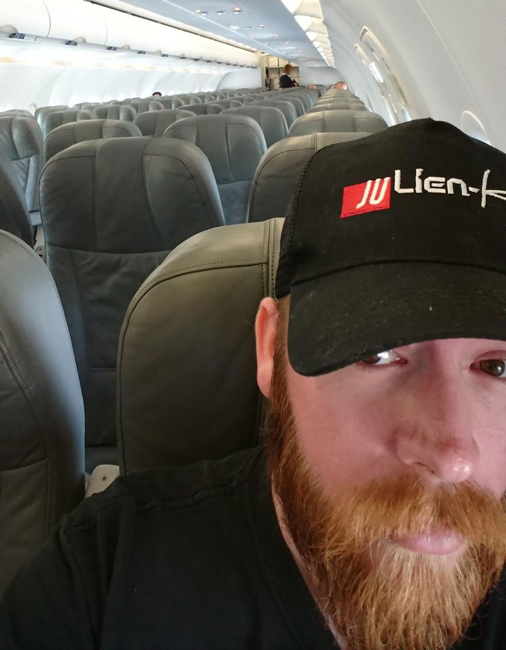 My friend’s flight into Fort Lauderdale yesterday morning Odd Stuff