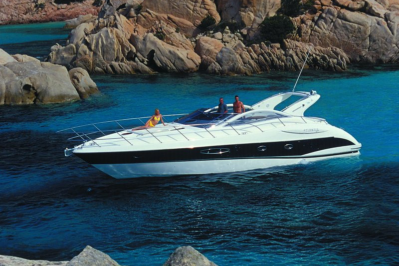 Yacht rental on Sardinia cost and reviews Oddviser