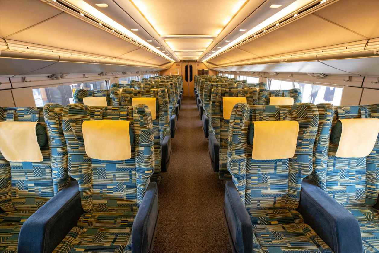 Jr東日本 E4系 2階建て新幹線 Max おでかけライフ