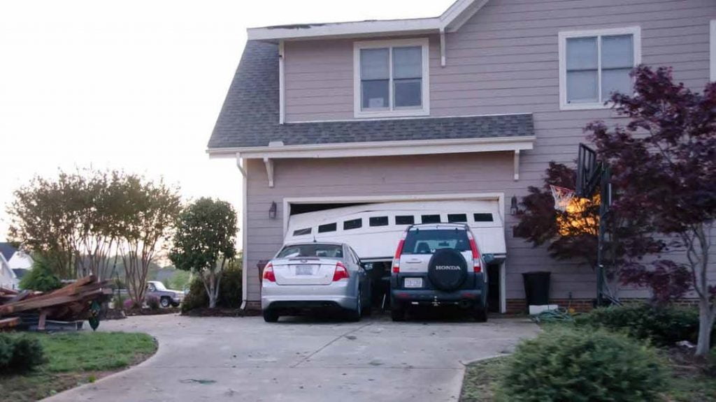 Best Garage Door Repair Service in Pensacola