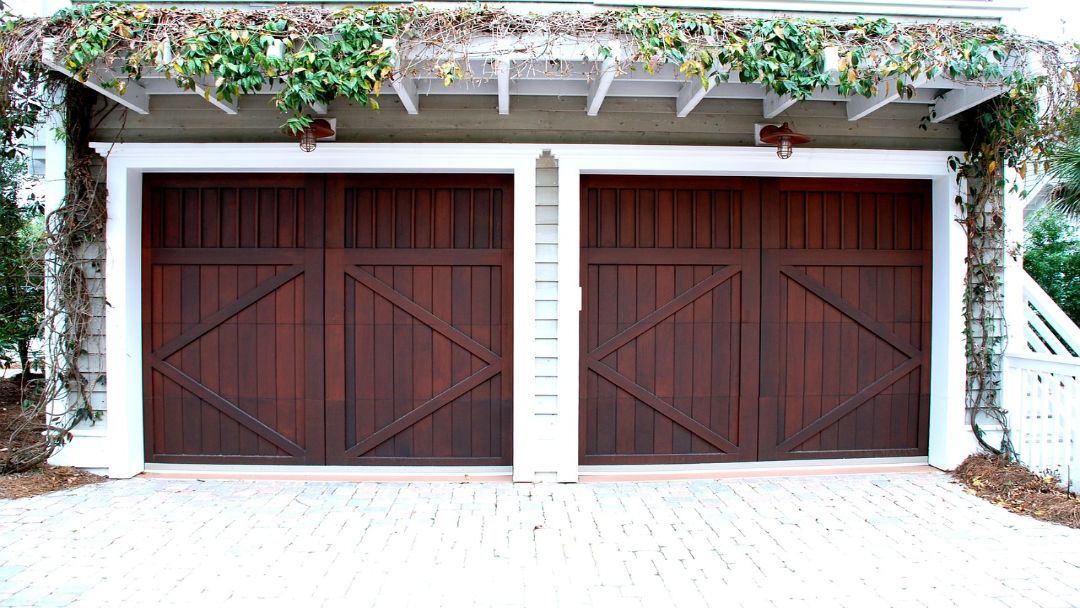 Garage Door Repair Company in Pensacola