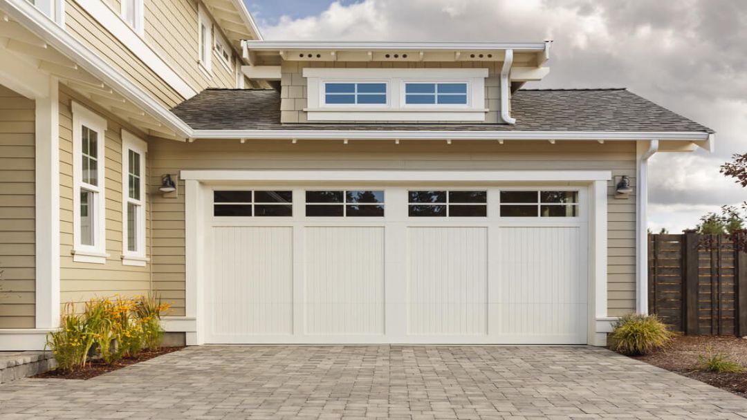Garage Door Repairs in Pensacola