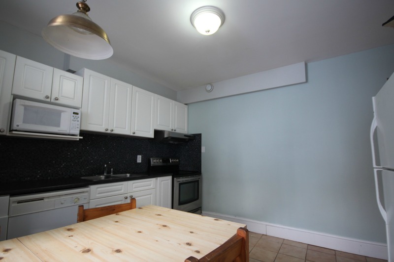 604A Tower Road Off Campus Halifax