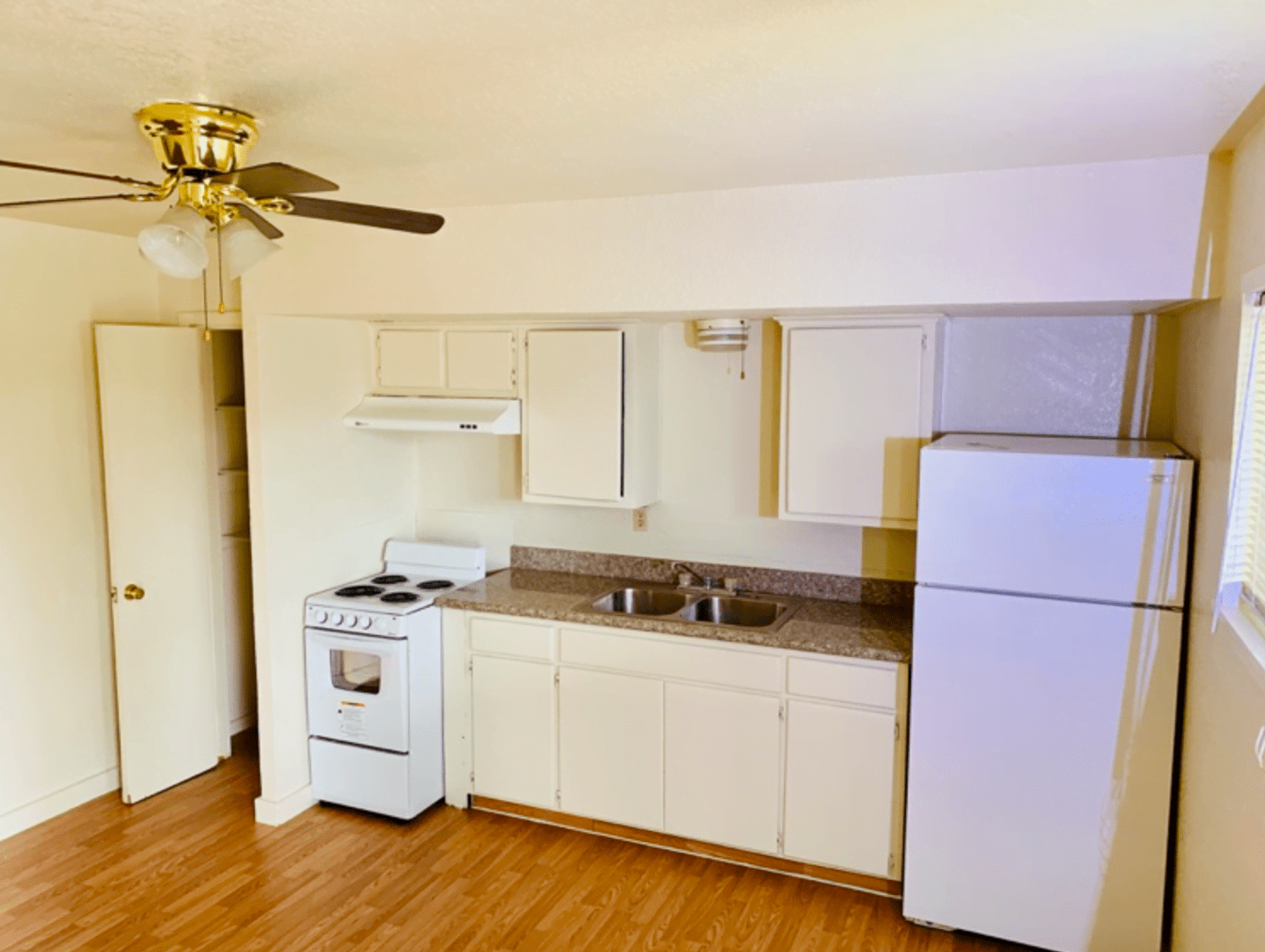 west oak 5 OffCampus Housing