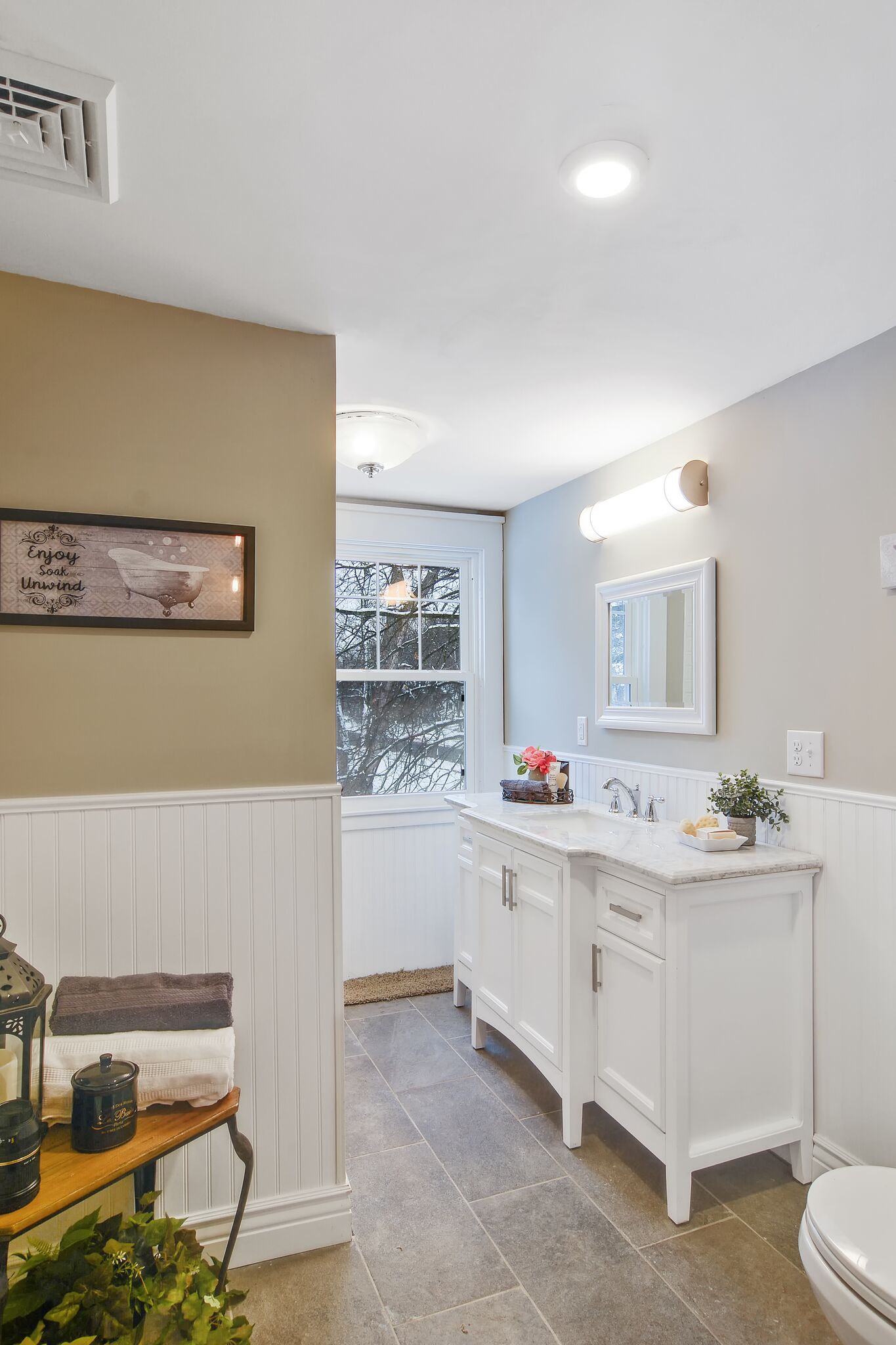 400 Girard Ave East Aurora NY Offer Advantage