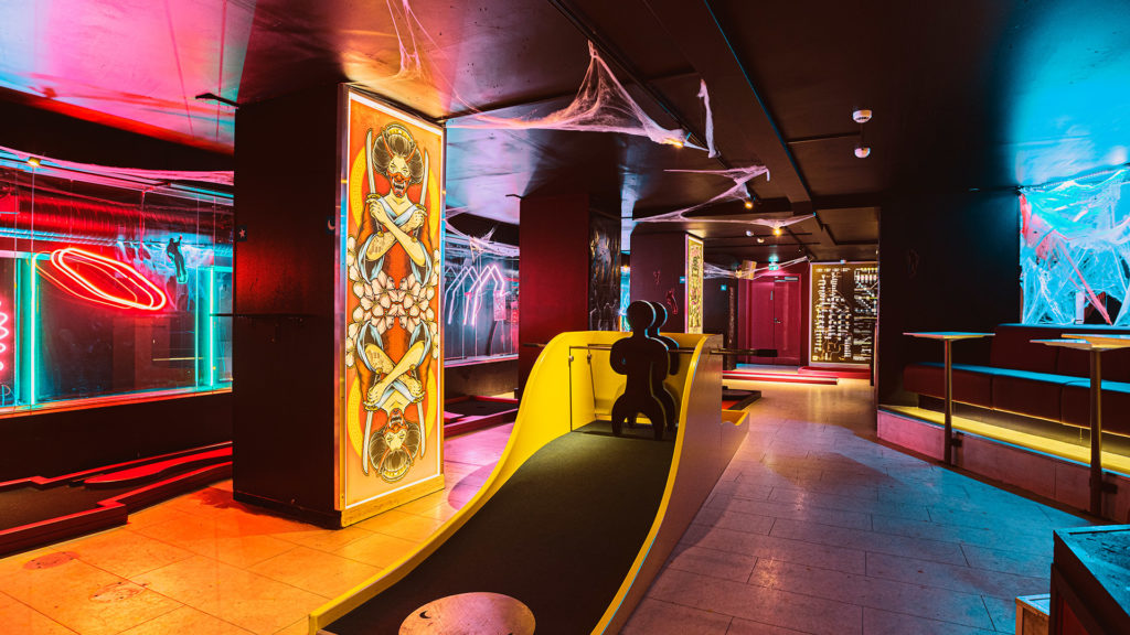 Kierros minigolfia 69 Tampere, Keskusta