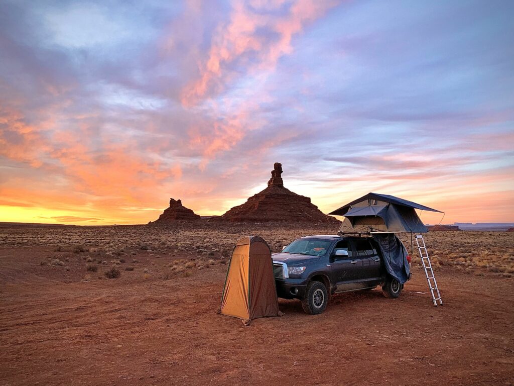 Roof Top Tent vs Camper Shell Camping? (We Have A Winner)