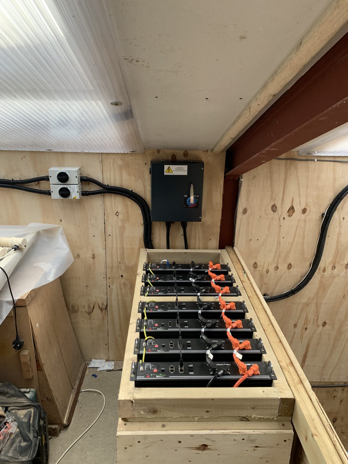 Offgrid farmhouse & Powys — OffGrid Installer