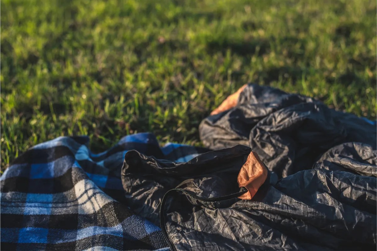 Best Emergency Sleeping Bags for a Comfortable Nights Out!