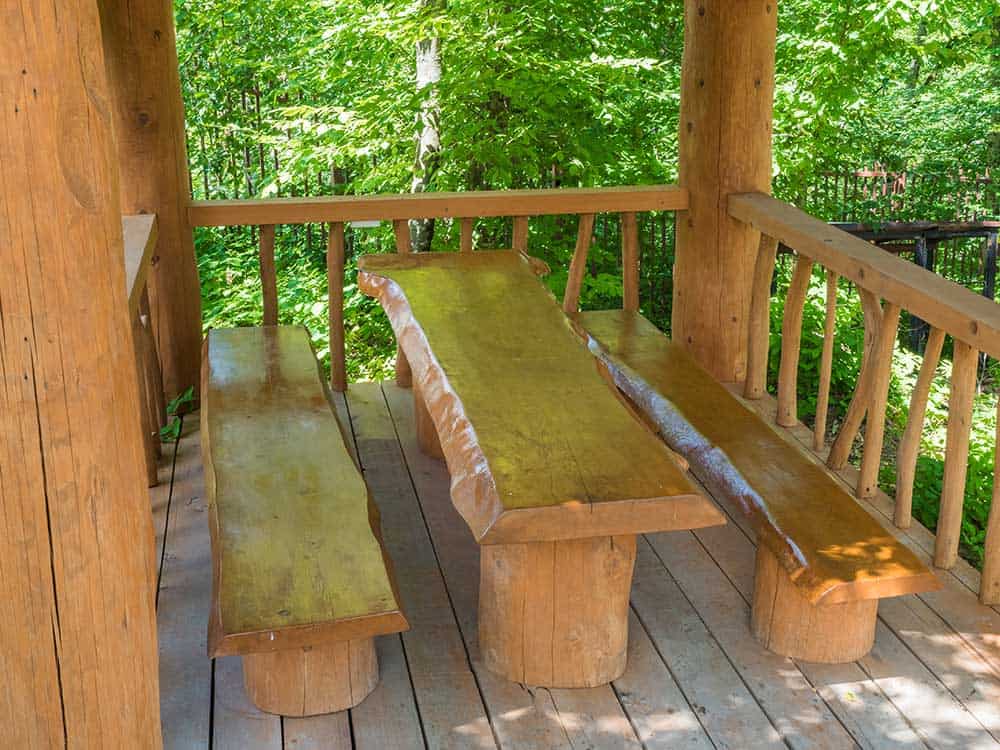 10 Rustic Log Tables You'll Want For Your Cabin Off Grid World