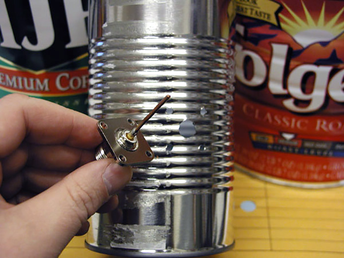 How To Build A Tin Can WiFi Antenna For 5 Off Grid World